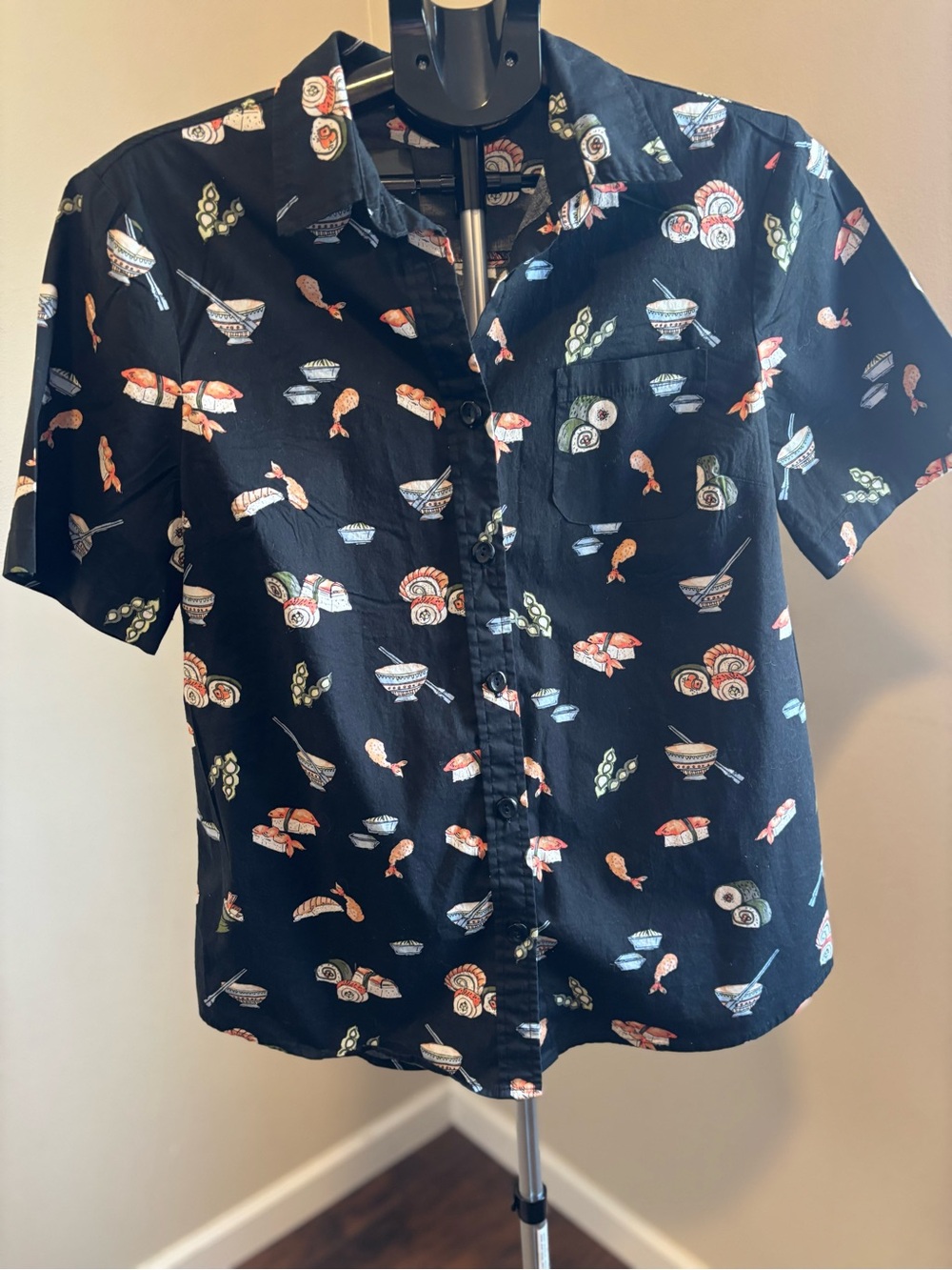 Eva Rose Funky Sushi & Ramen Noodles Novelty Print Short Sleeve Top - Size M